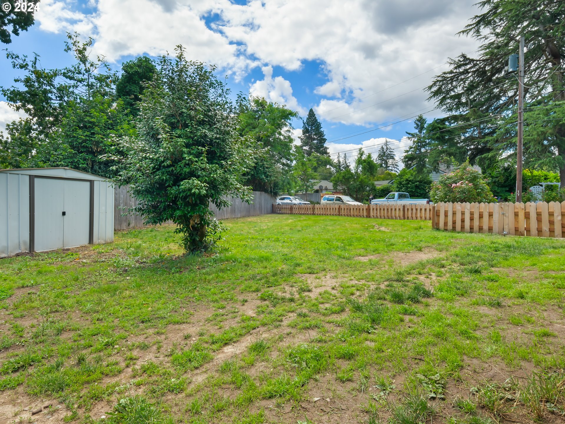 1903 14th Street Oregon City, OR 97045 - Photo 34 of 34 a view of yard with green space