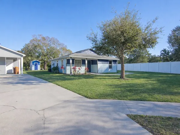 $177,500 | 4204 36th Court, Vero Beach, FL 32967