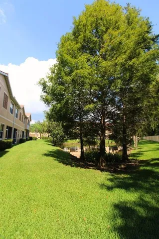 $1,995 | 3729 Parkridge Circle, Unit 6204, Sarasota, FL 34243