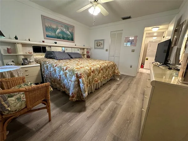 $1,895 | 1647 Brookhouse Court, Unit 246, Sarasota, FL 34231