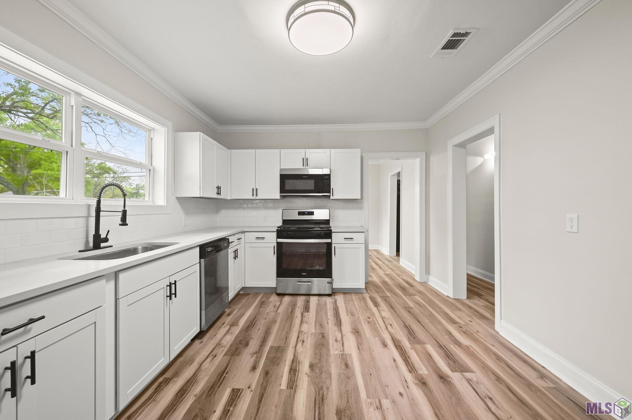 1874 71st Avenue Baton Rouge, LA 70807 - Photo 4 of 13