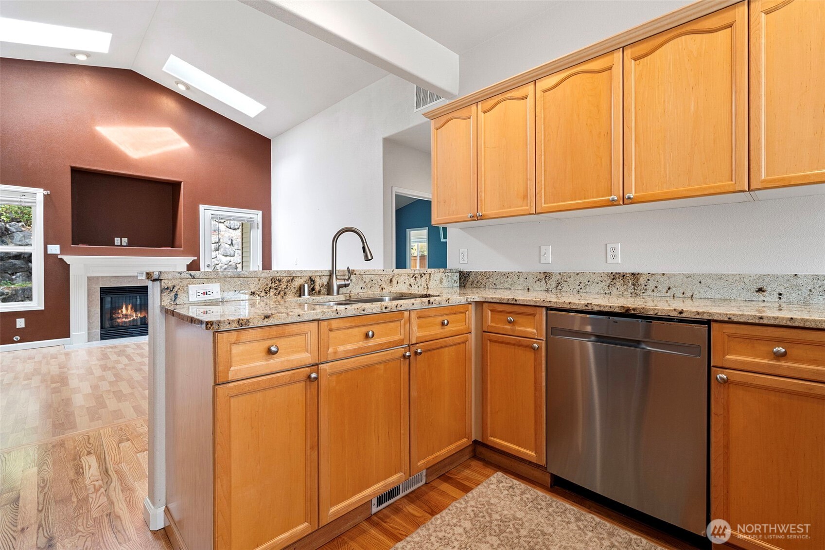 5845 54th Street West, Unit 57 University Place, WA 98467 - Photo 8 of 37