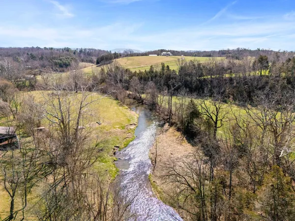 $350,000 | 25 Tilt Hammer Circle, Verona, VA 24482