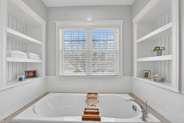 $2,695,000 | 176 Melrose Avenue, Needham, MA 02492