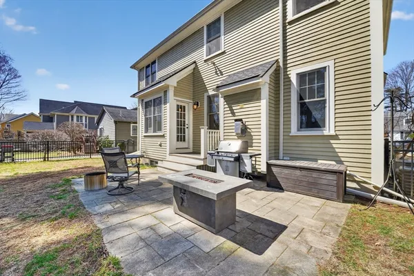 $2,695,000 | 176 Melrose Avenue, Needham, MA 02492
