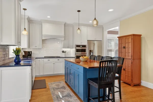 $2,695,000 | 176 Melrose Avenue, Needham, MA 02492