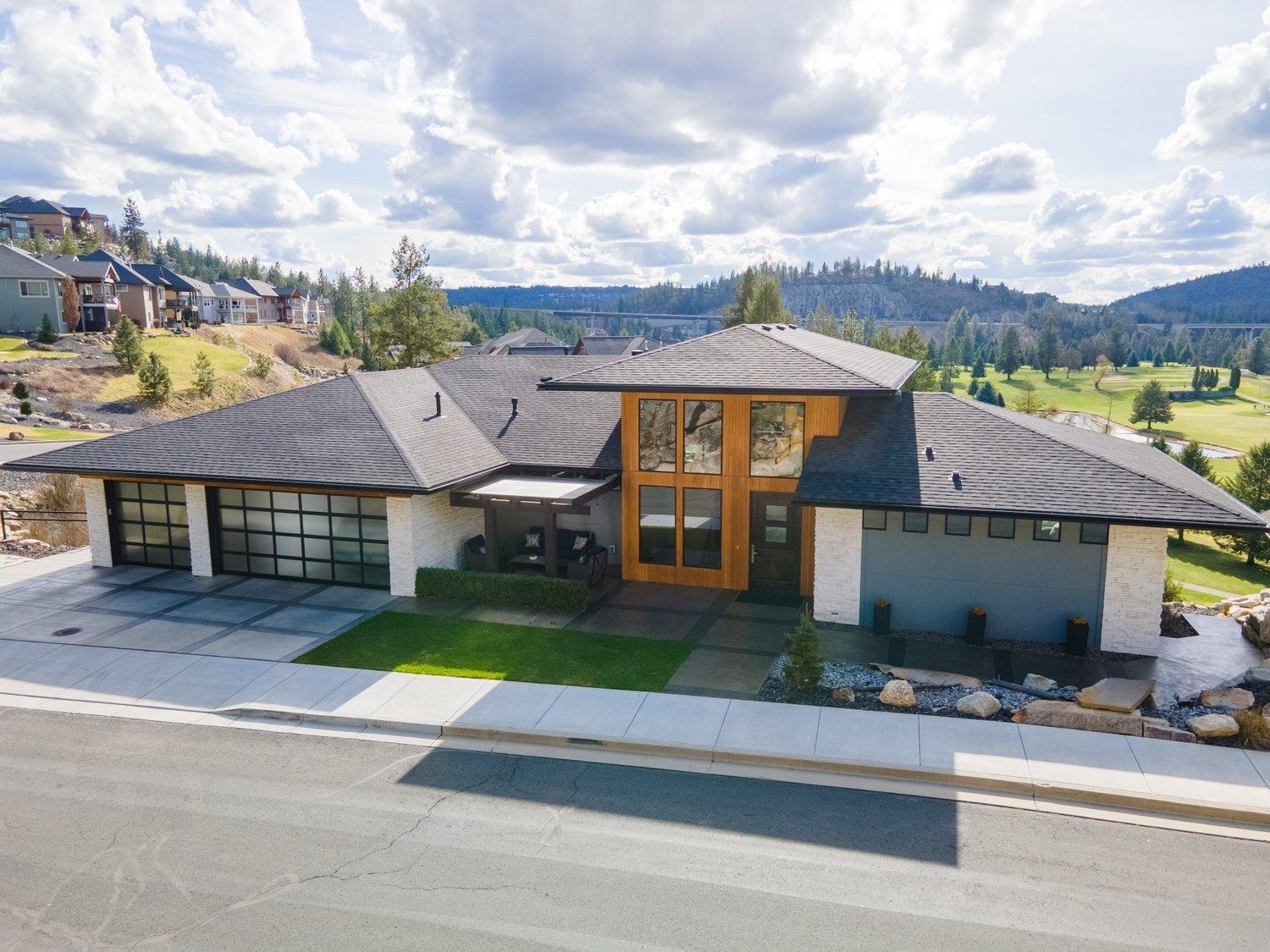 14111 North Wandermere Estates Lane Spokane, WA 99208 - Photo 1 of 50