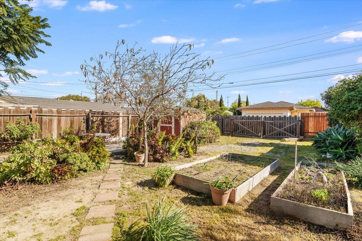 230 North D Street Lompoc, CA 93436 - Photo 22 of 29 a view of a chairs and table in the patio