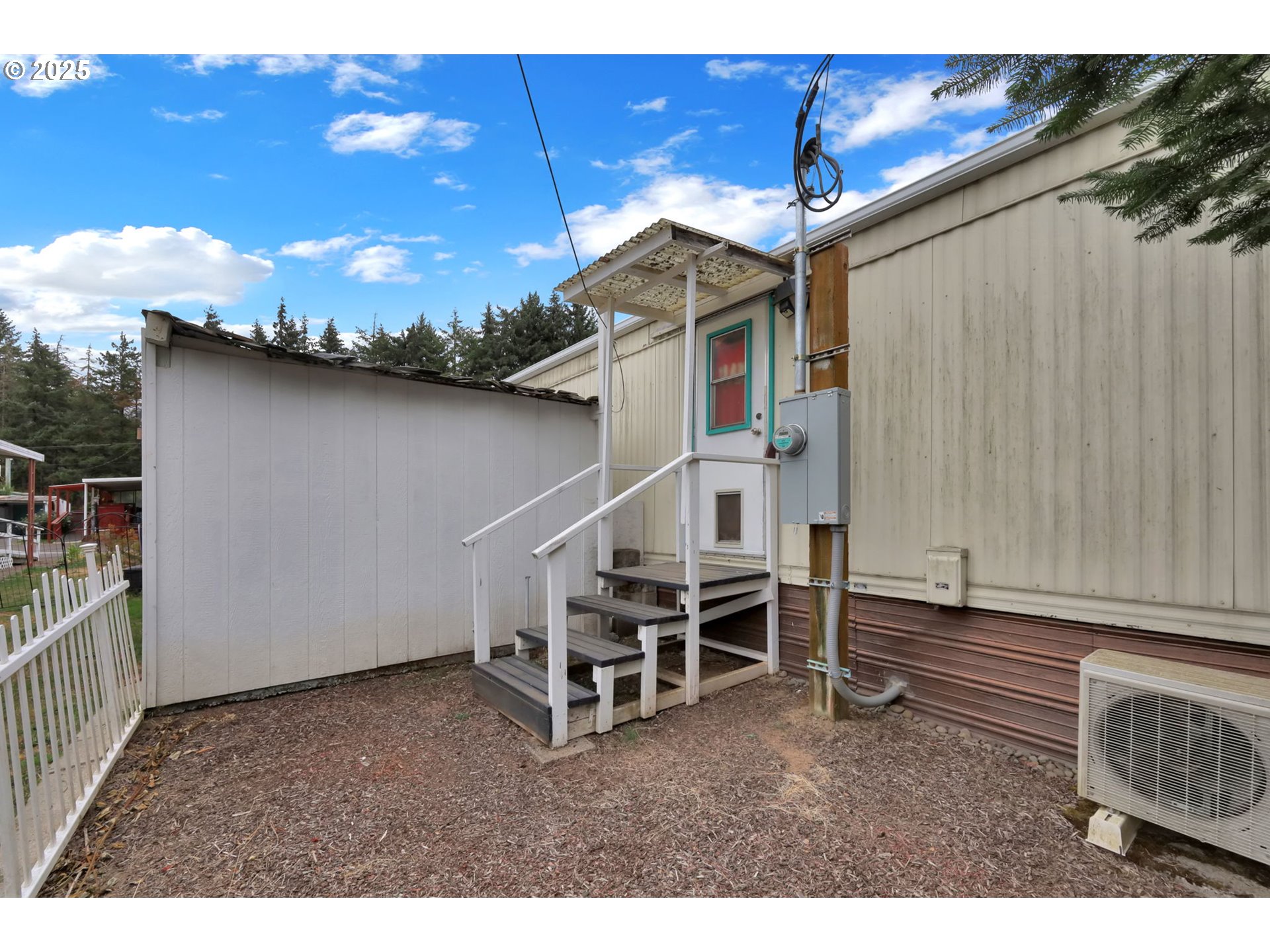 3950 Coburg Road, Unit 27 Eugene, OR 97408 - Photo 33 of 43 Gallery Image 33
