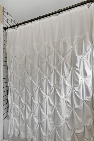 $375,000 | 140 North Ethlyn Road, Winfield, MO 63389