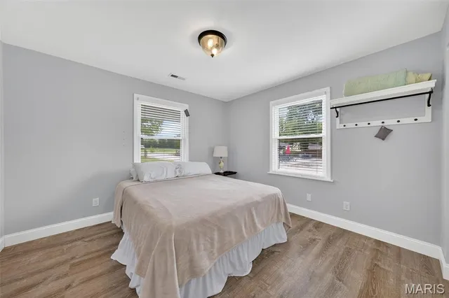 $375,000 | 140 North Ethlyn Road, Winfield, MO 63389