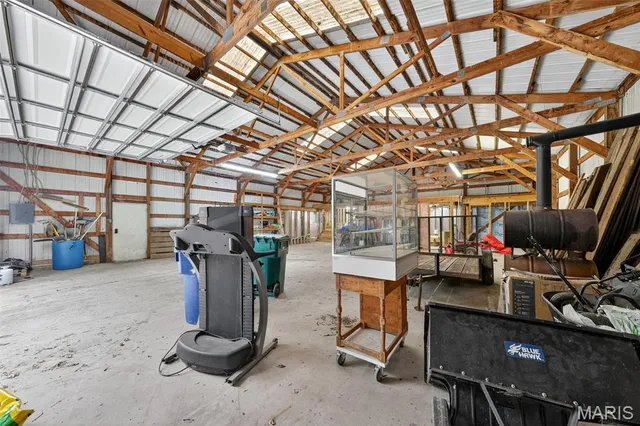 $375,000 | 140 North Ethlyn Road, Winfield, MO 63389