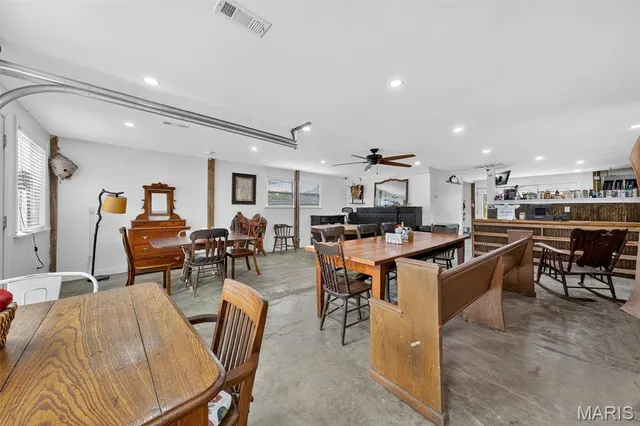 $375,000 | 140 North Ethlyn Road, Winfield, MO 63389