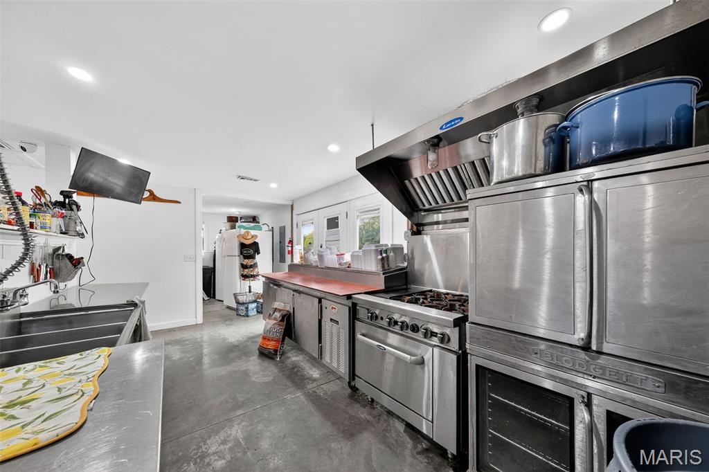 140 North Ethlyn Road Winfield, MO 63389 - Photo 72 of 80