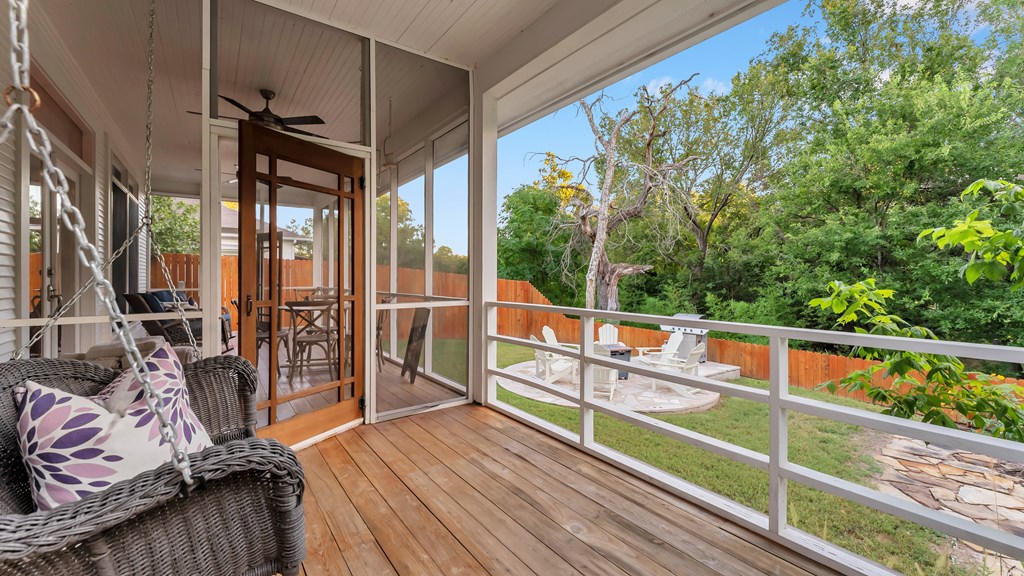 309 Fulton Street Fredericksburg, TX 78624 - Photo 27 of 30