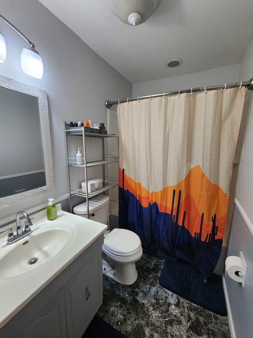 3425 Fox Hill Road Aurora, IL 60504 - Photo 14 of 23 Gallery Image 14