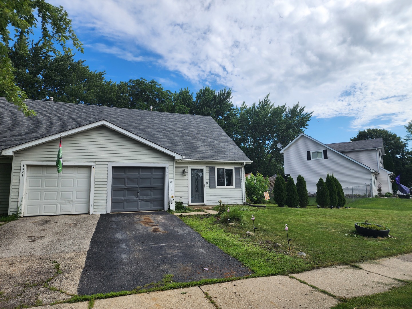 3425 Fox Hill Road Aurora, IL 60504 - Photo 2 of 23 Gallery Image 2