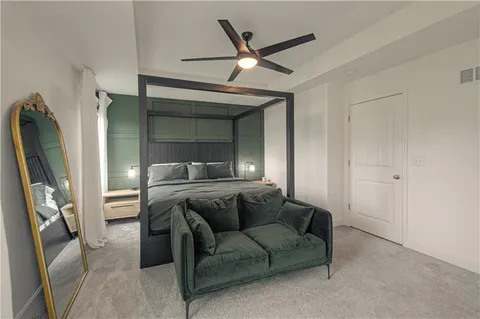 $410,000 | 11727 North Laurel Avenue, Kansas City, MO 64157