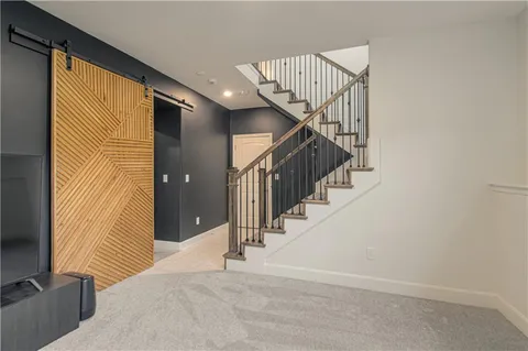 $410,000 | 11727 North Laurel Avenue, Kansas City, MO 64157