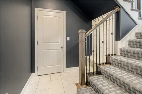$410,000 | 11727 North Laurel Avenue, Kansas City, MO 64157