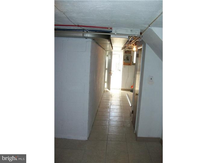 7723 Dungan Road Philadelphia, PA 19111 - Photo 18 of 23 Gallery Image 18