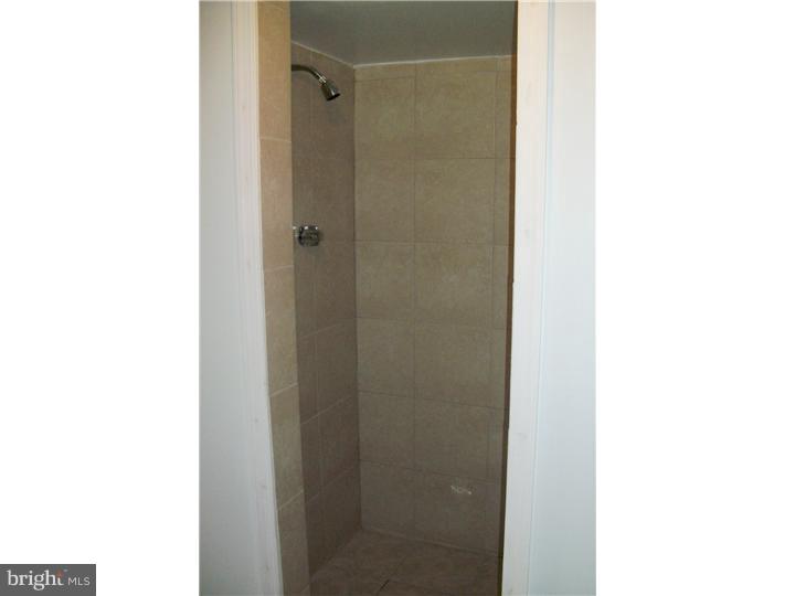 7723 Dungan Road Philadelphia, PA 19111 - Photo 20 of 23 Gallery Image 20