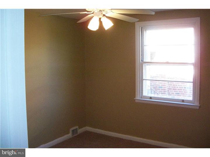 7723 Dungan Road Philadelphia, PA 19111 - Photo 10 of 23 Gallery Image 10