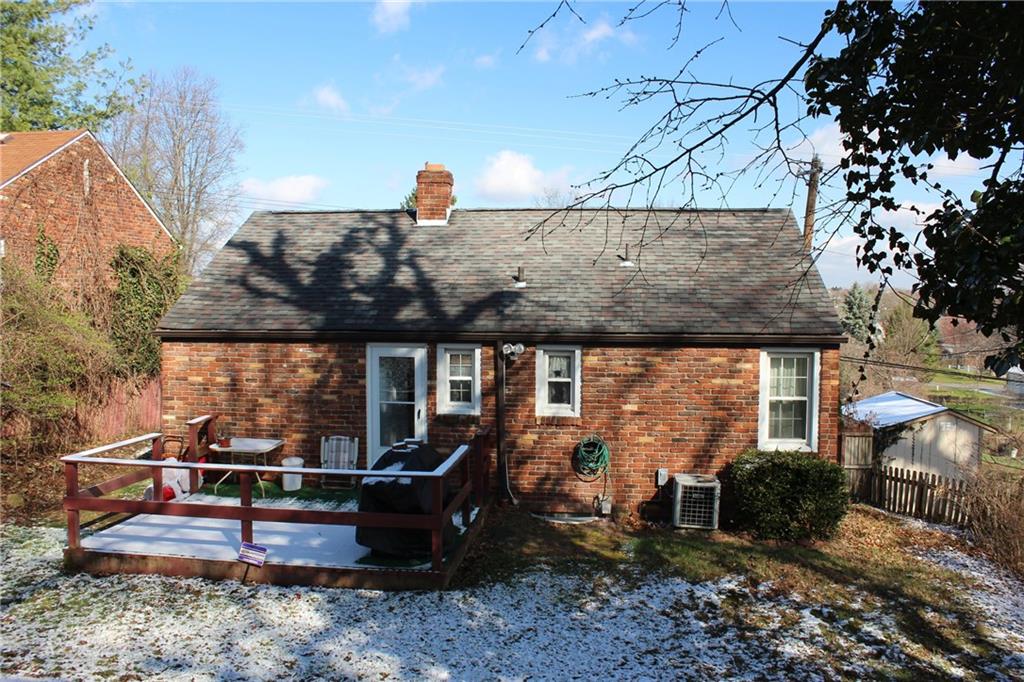 560 Old Farm Road Pittsburgh, PA 15234 - Photo 24 of 25
