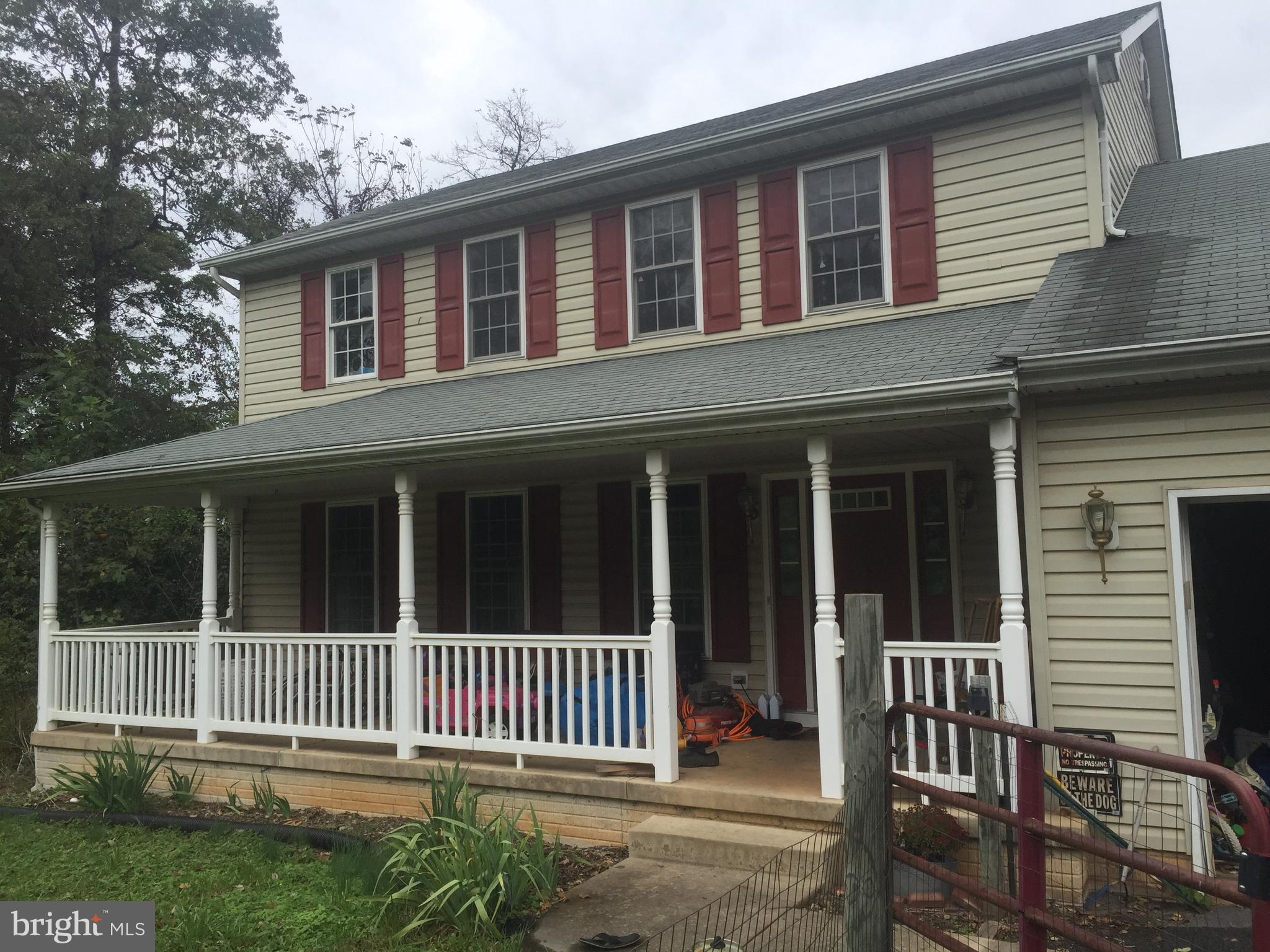 129 Oak Heights Road Front Royal, VA 22630 - Photo 2 of 20 Exterior (Front) from the driveway