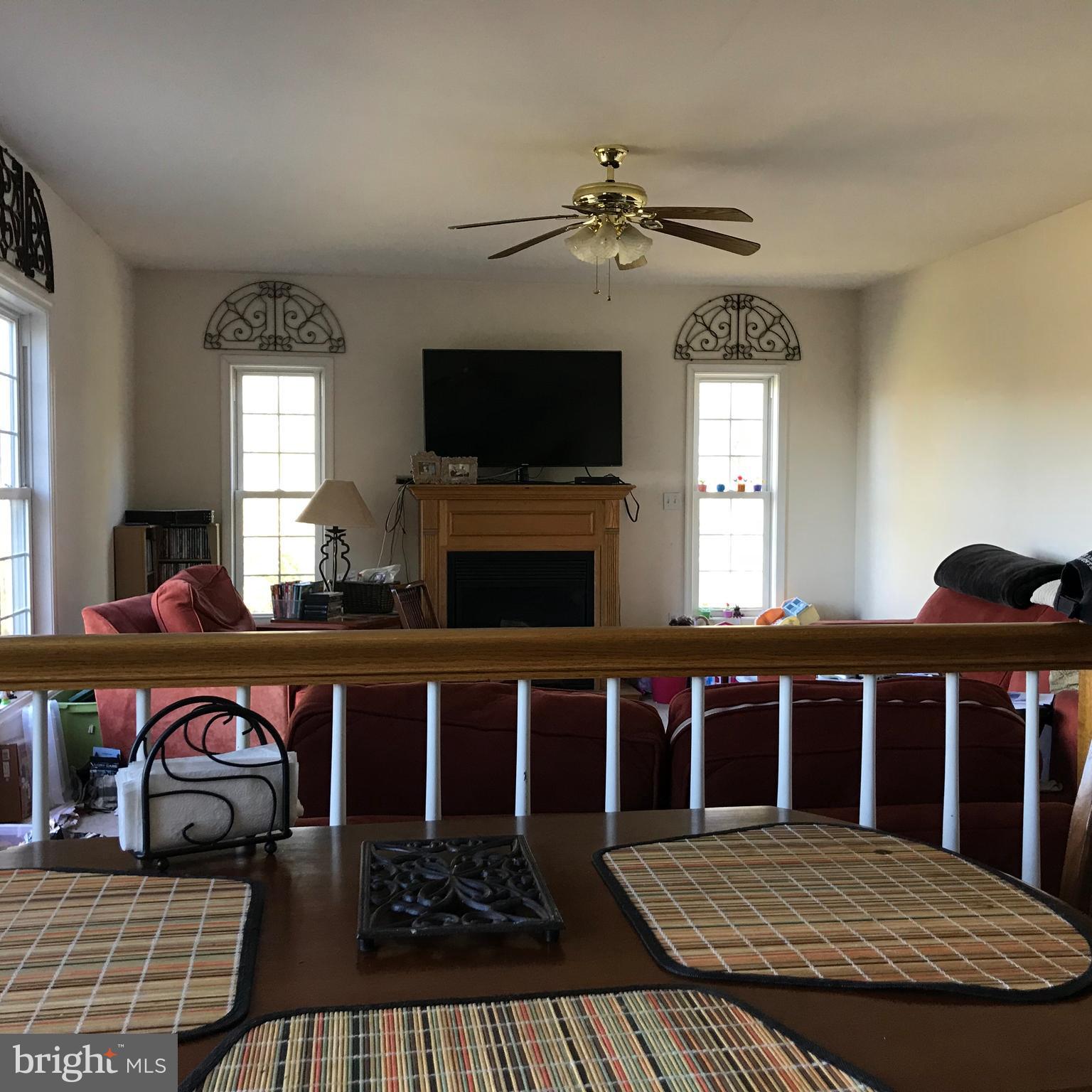 129 Oak Heights Road Front Royal, VA 22630 - Photo 4 of 20 Family Room from the Breakfast Nook