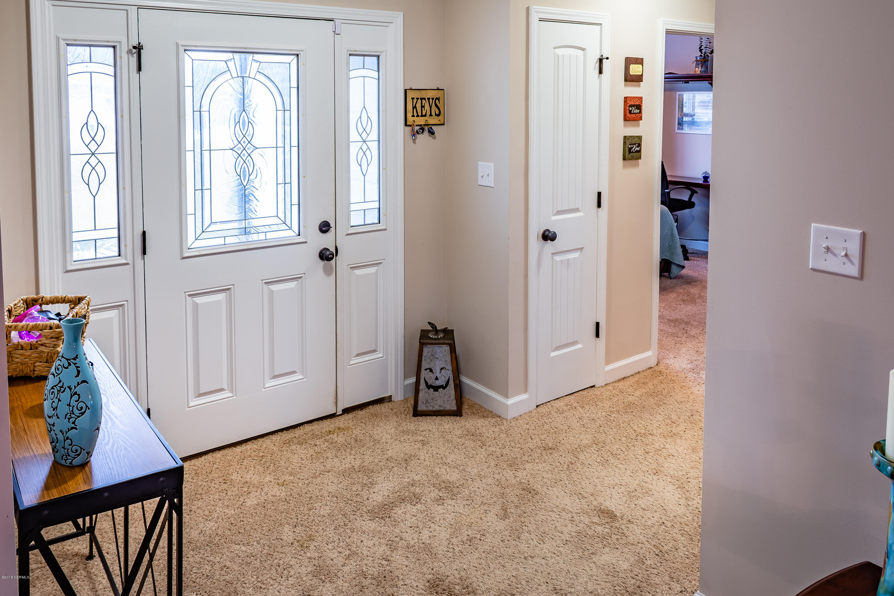330 Inverness Drive Hubert, NC 28539 - Photo 3 of 28 (07 of 29) 330 Inverness Dr-18312095359
