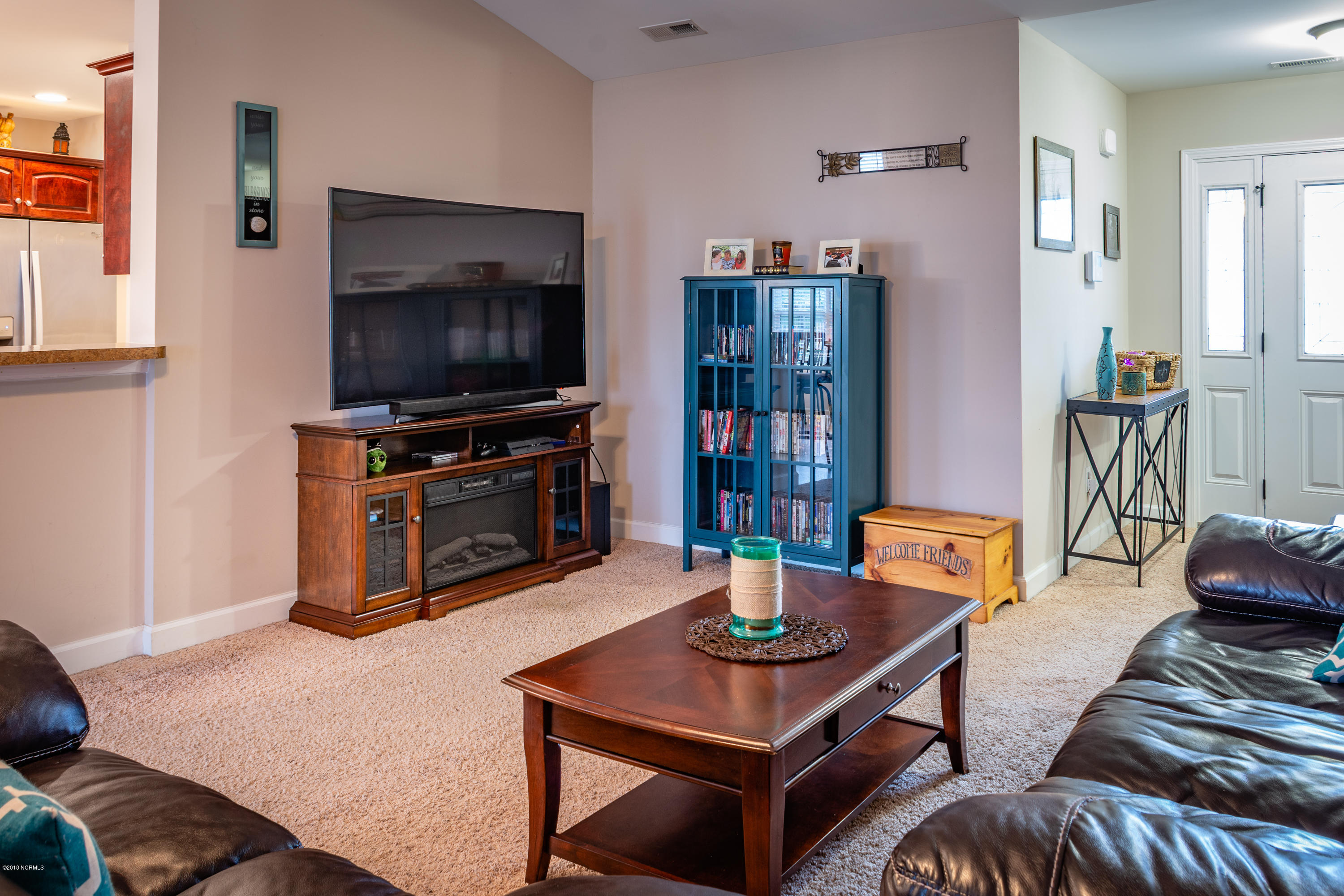 330 Inverness Drive Hubert, NC 28539 - Photo 5 of 28 (09 of 29) 330 Inverness Dr-18312093819