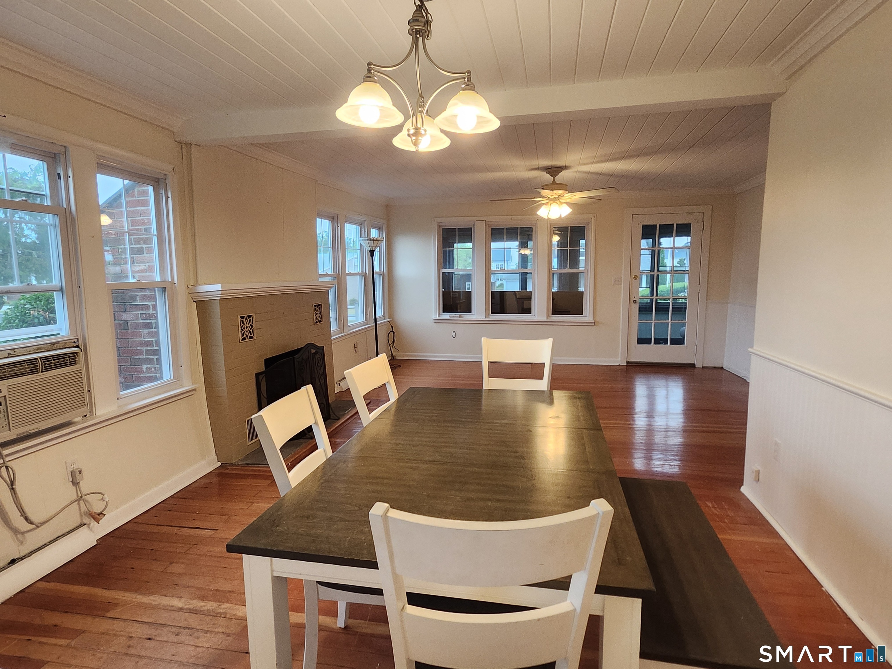 31 Highland Terrace Madison, CT 06443 - Photo 4 of 11