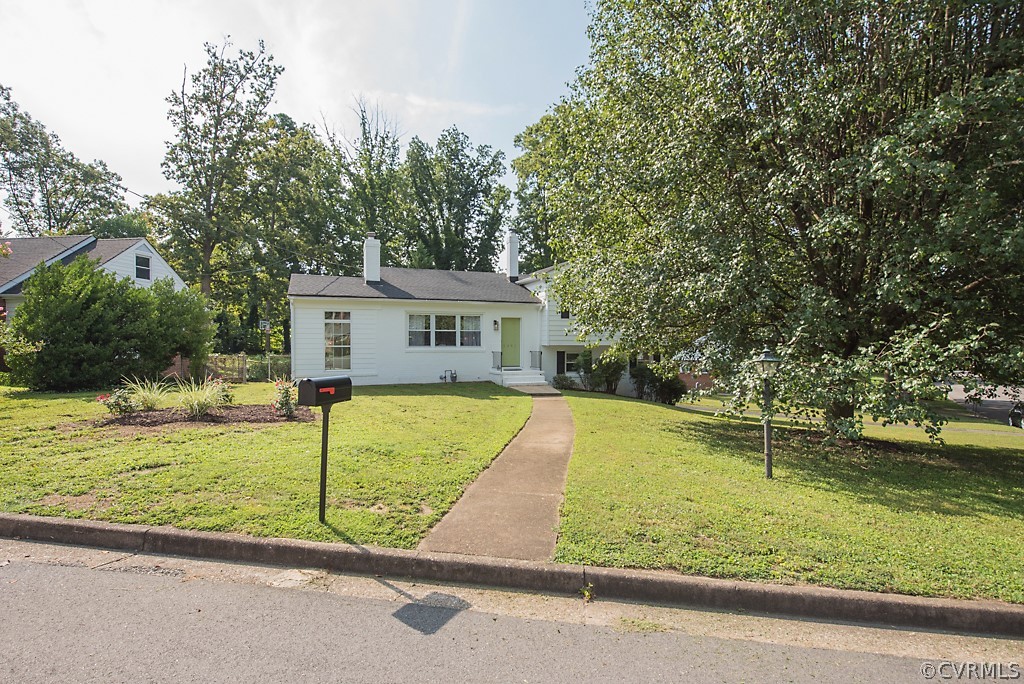 2401 Sunnybrook Road Henrico, VA 23294 - Photo 45 of 50 Large corner lot
