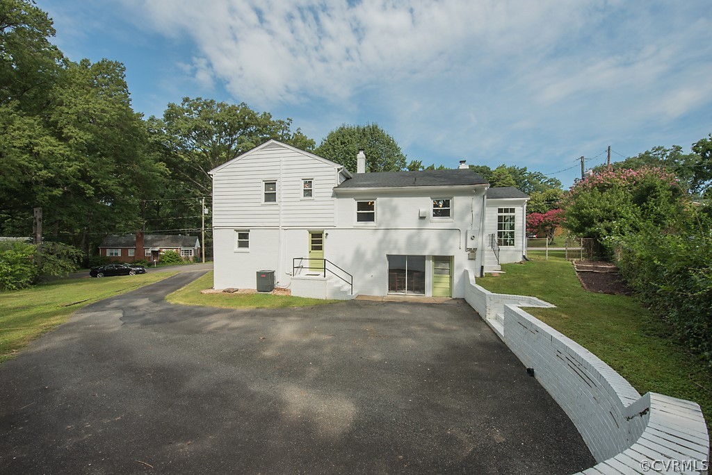 2401 Sunnybrook Road Henrico, VA 23294 - Photo 48 of 50 Gallery Image 48