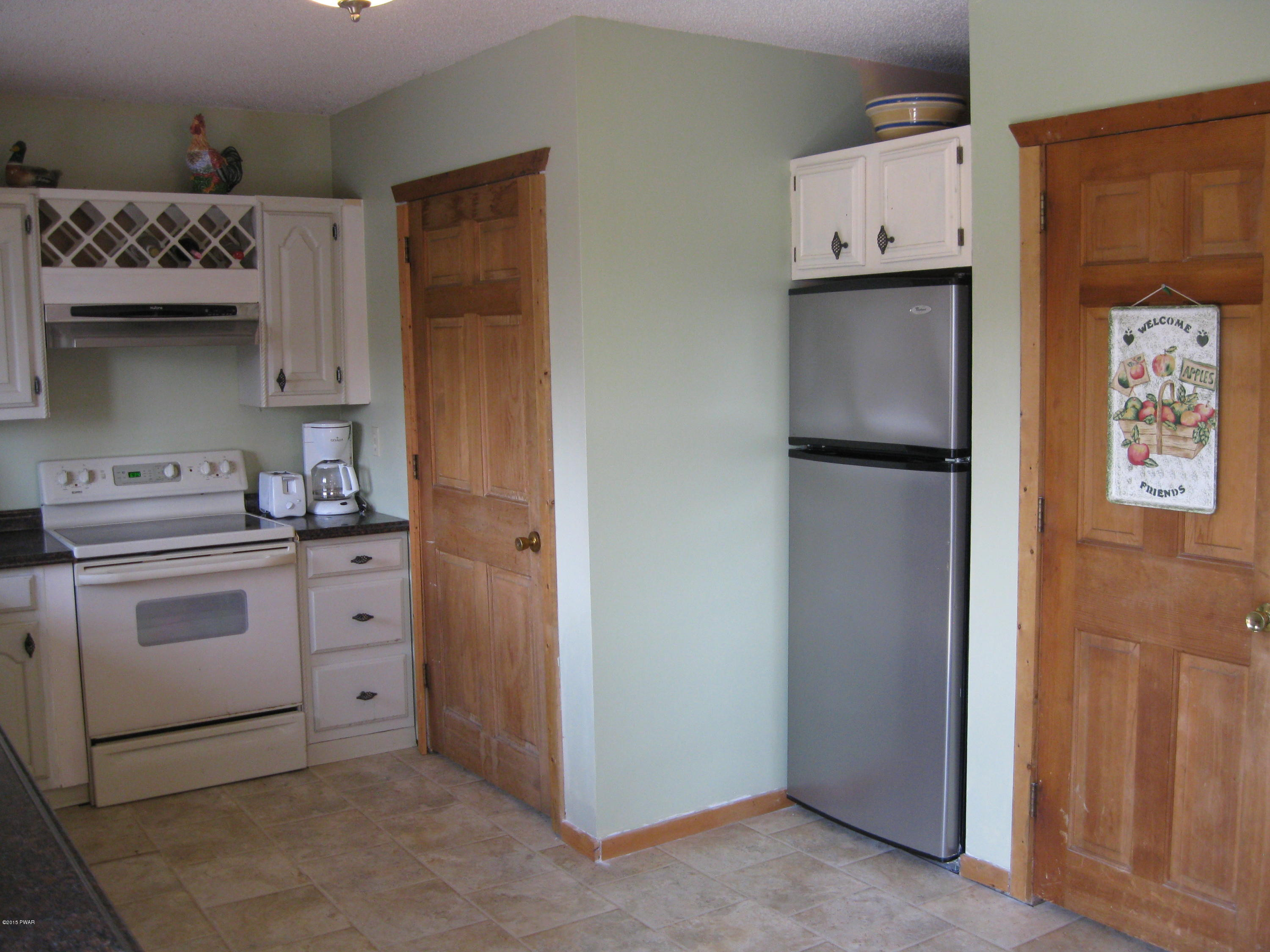 462 Log Tavern Road Milford, PA 18337 - Photo 16 of 37 Gallery Image 16