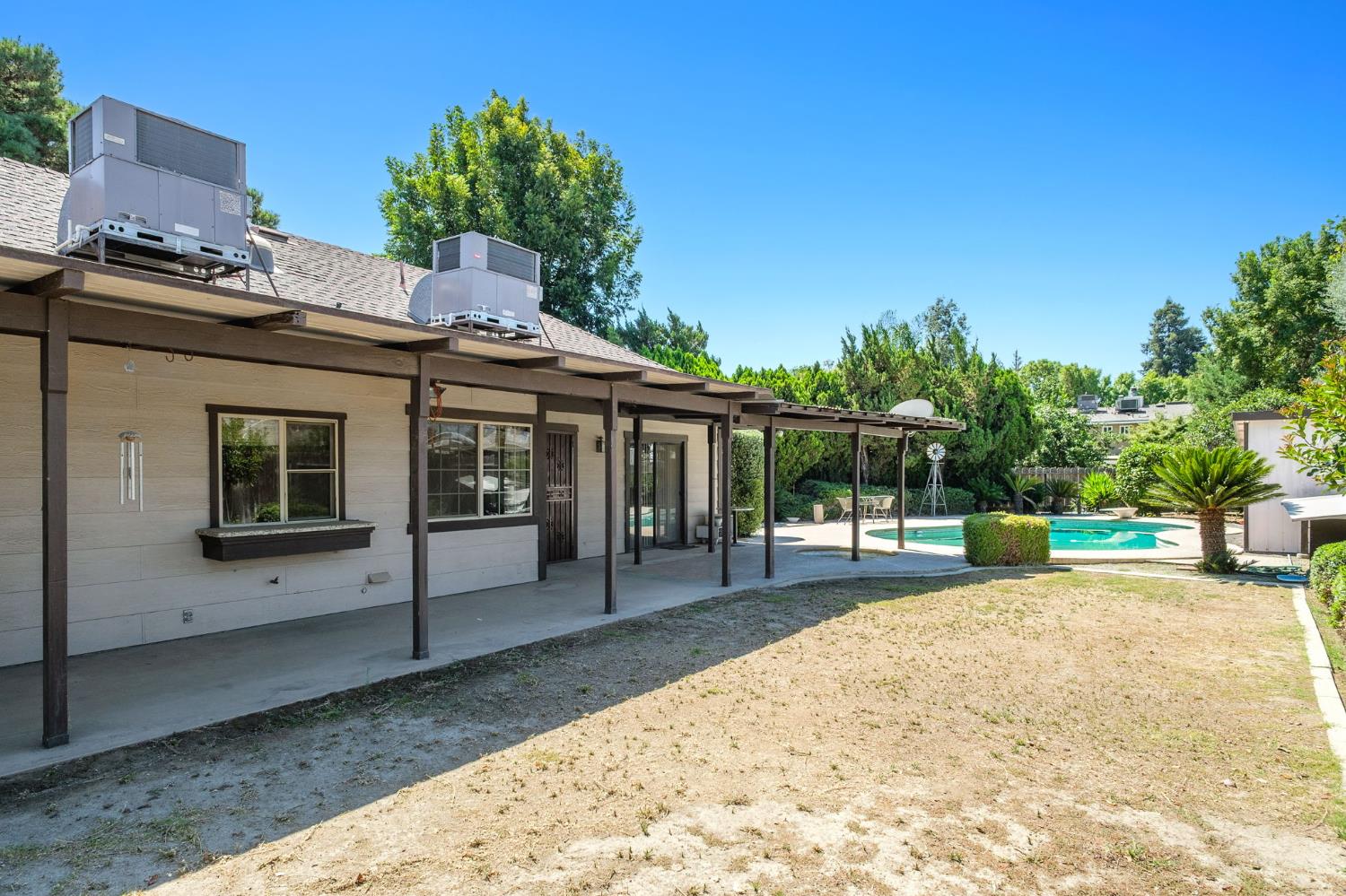 647 West Sycamore Court Reedley, CA 93654 - Photo 23 of 26
