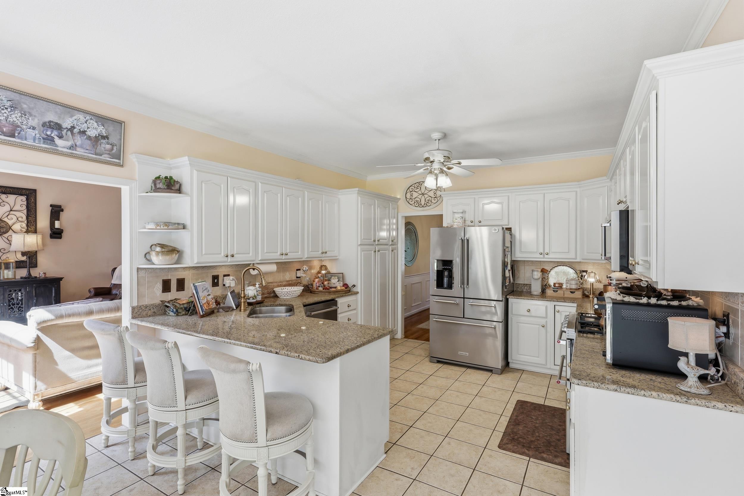 110 Hawnes Place Anderson, SC 29621 - Photo 11 of 42 Gallery Image 11