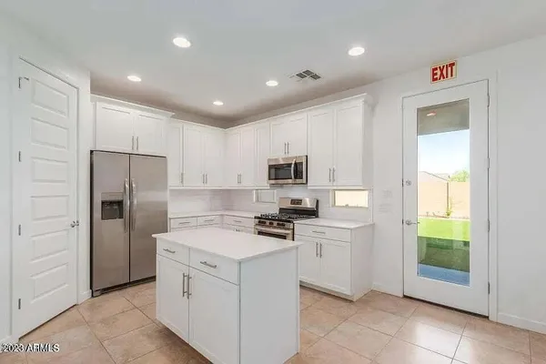 $3,000 | 3741 South 64th Drive, Phoenix, AZ 85043