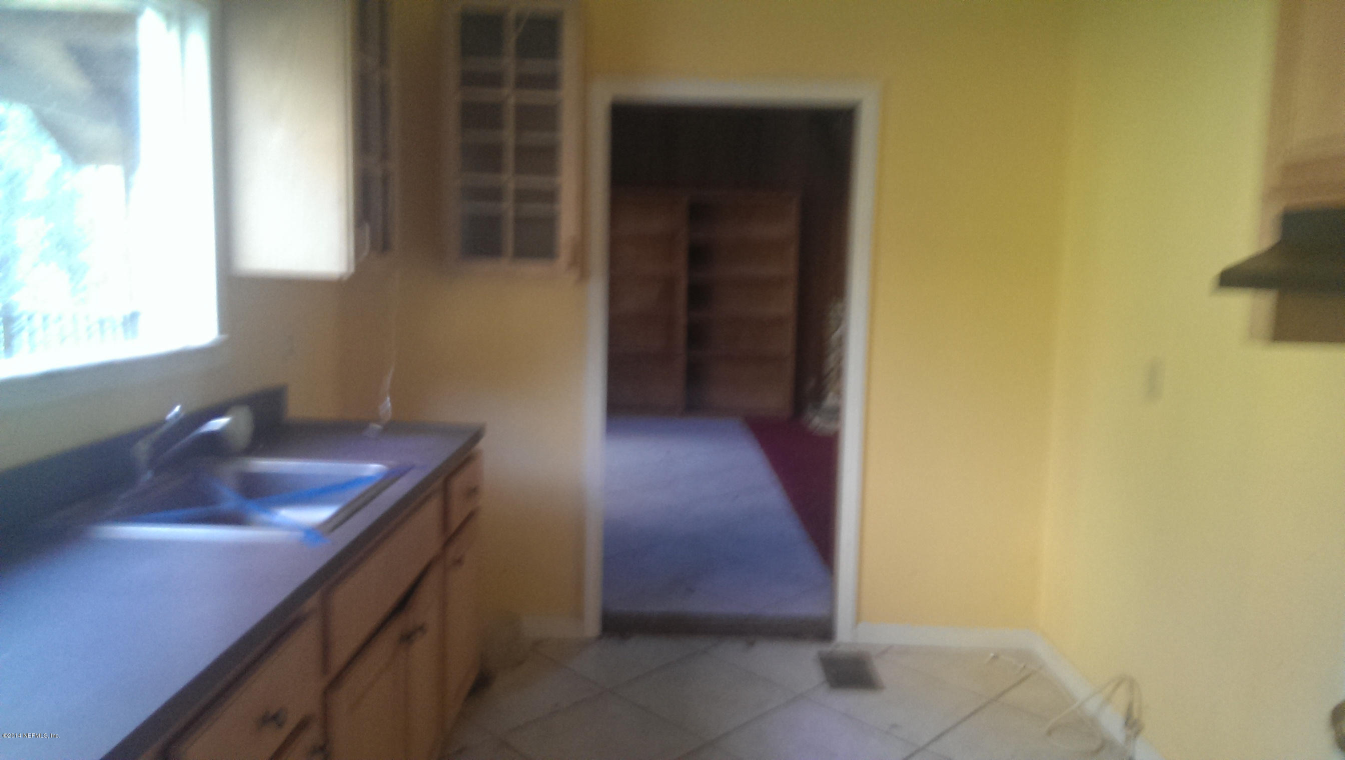 1148 Fruit Cove Road, Unit B St. Johns, FL 32259 - Photo 2 of 10 Kitchen 1