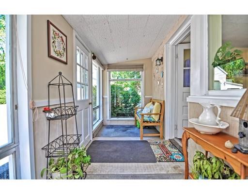 463 Mendon Road Attleboro, MA 02703 - Photo 9 of 39 Gallery Image 9