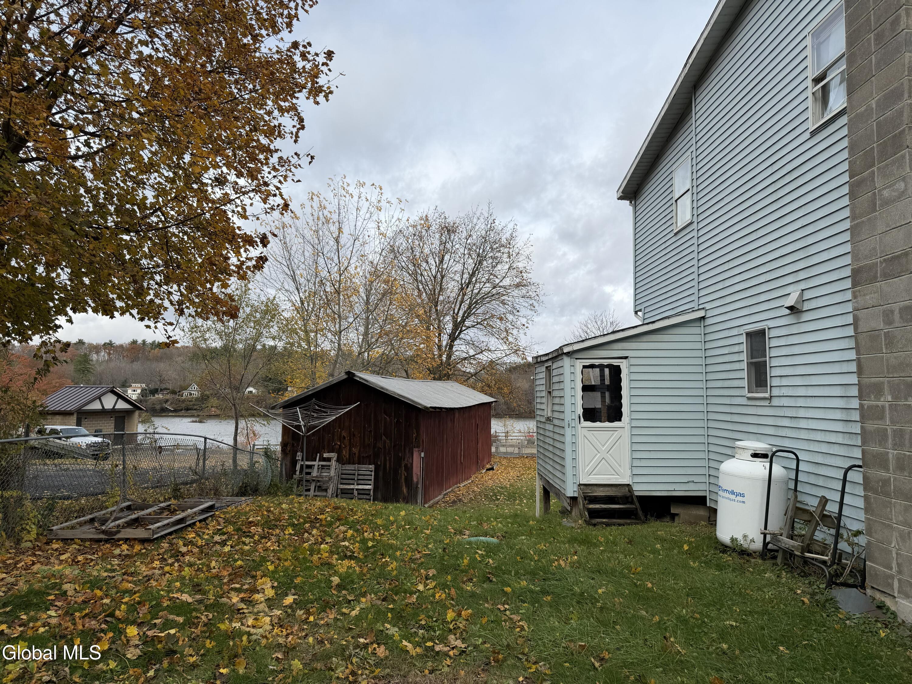 2855 Aqueduct Road Niskayuna, NY 12309 - Photo 11 of 22 IMG_9716