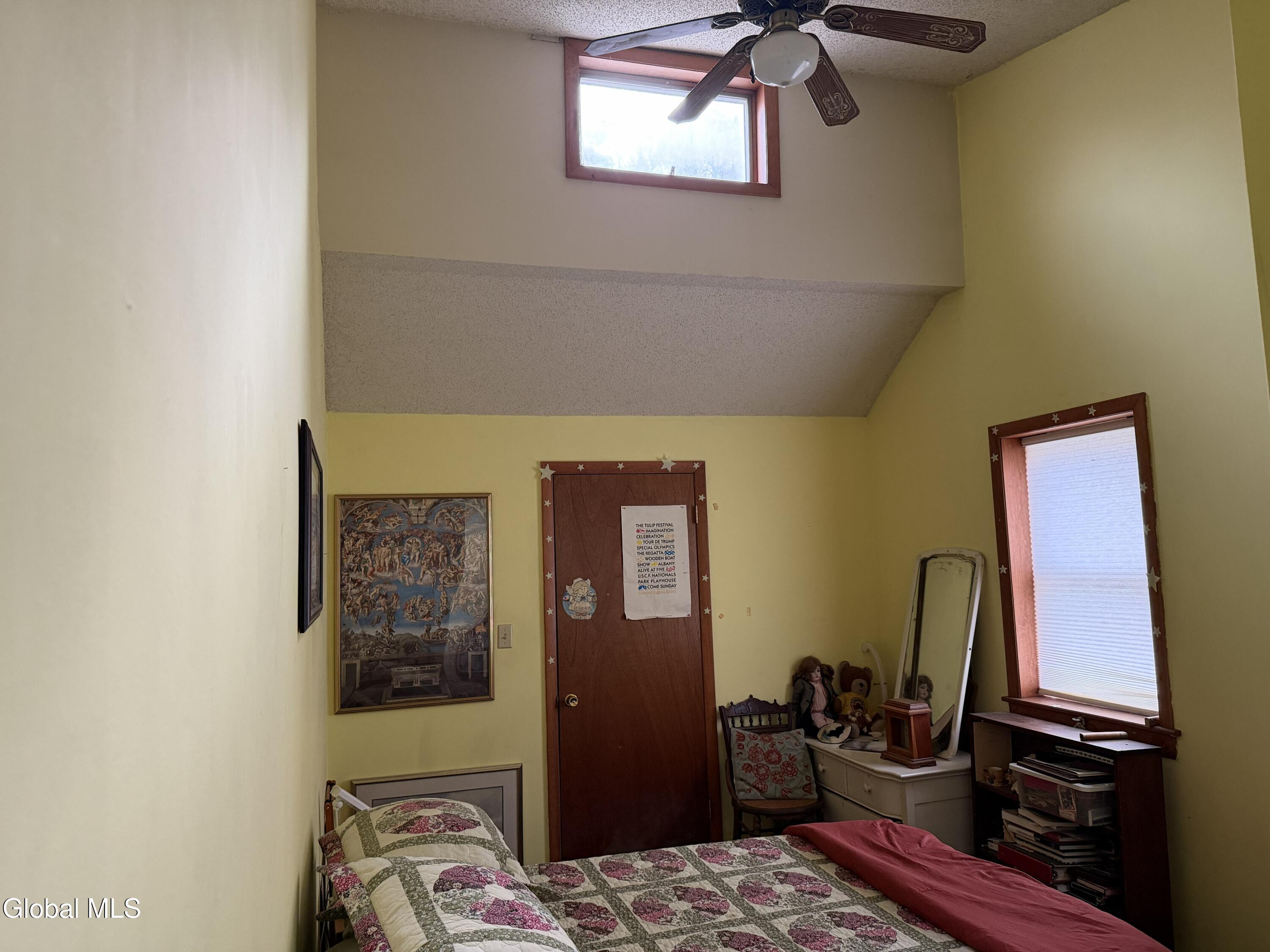 2855 Aqueduct Road Niskayuna, NY 12309 - Photo 20 of 22 IMG_9709