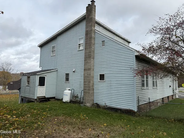 $799,000 | 2855 Aqueduct Road, Niskayuna, NY 12309