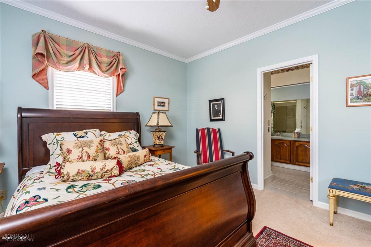 1391 Briarcliff Road, Unit 10A Macon, GA 31211 - Photo 13 of 19 14-DSC07680