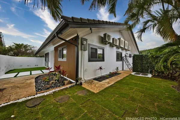 $2,499,000 | 1182 Akuila Place, Kailua, HI 96734