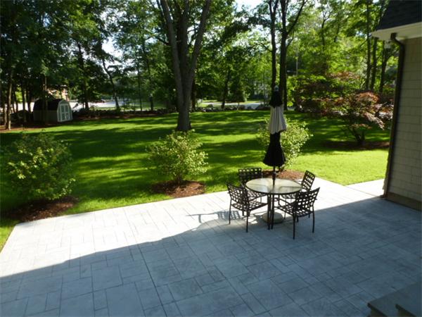 26 Concord Road Bedford, MA 01730 - Photo 25 of 30 Gallery Image 25