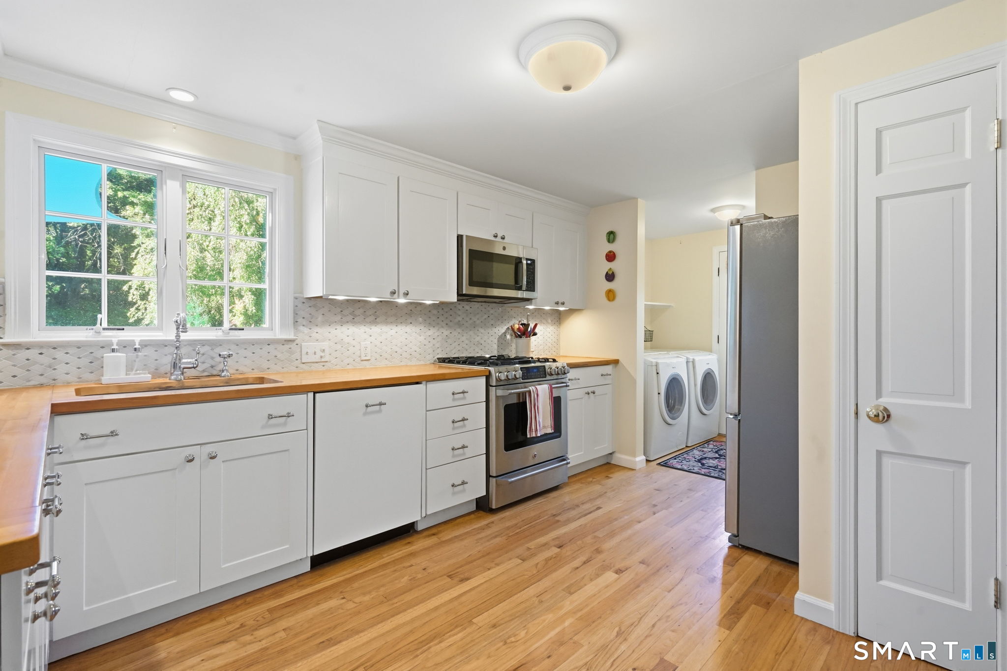 22 Chestnut Hill Road Simsbury, CT 06092 - Photo 24 of 39 Gallery Image 24
