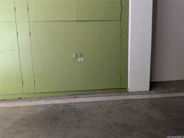 a room with a closet