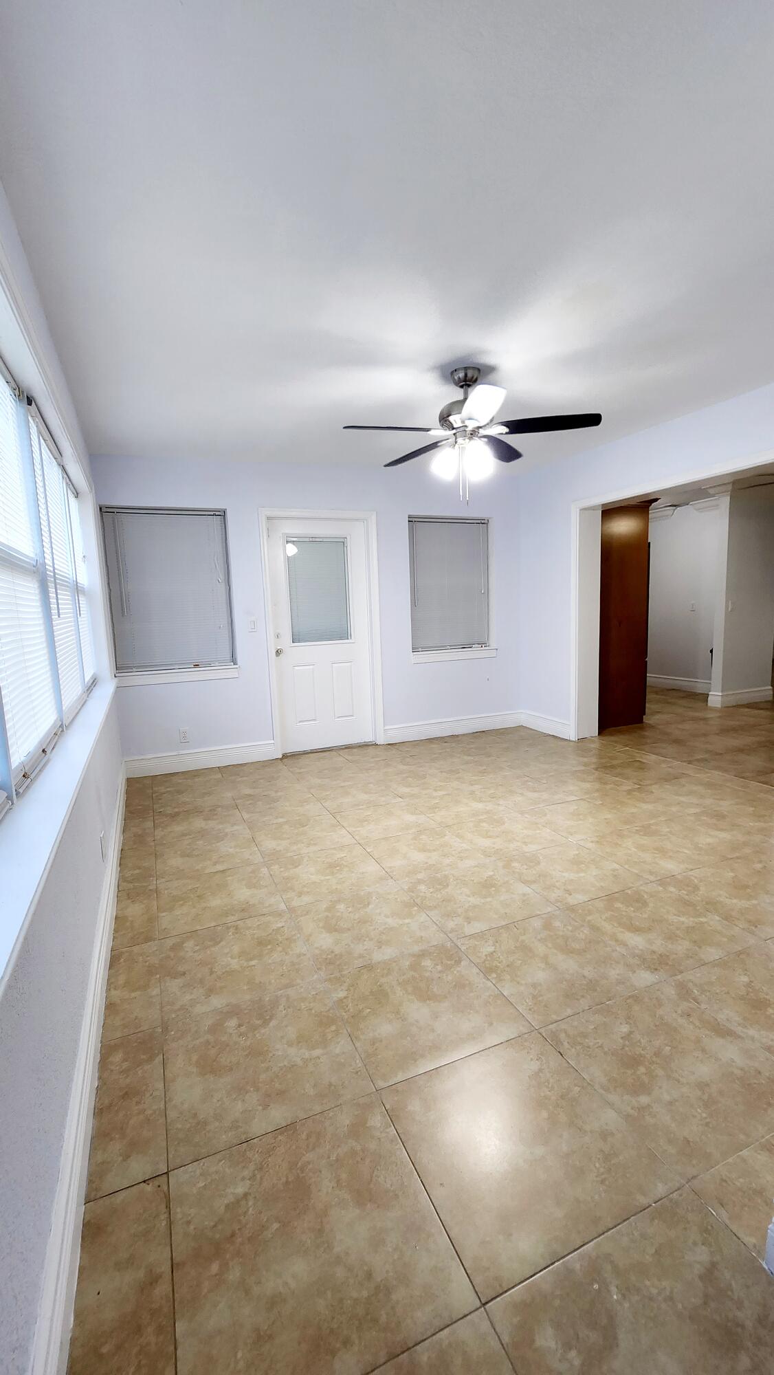 102 Engle Road Lake Worth, FL 33461 - Photo 6 of 16 Florida room